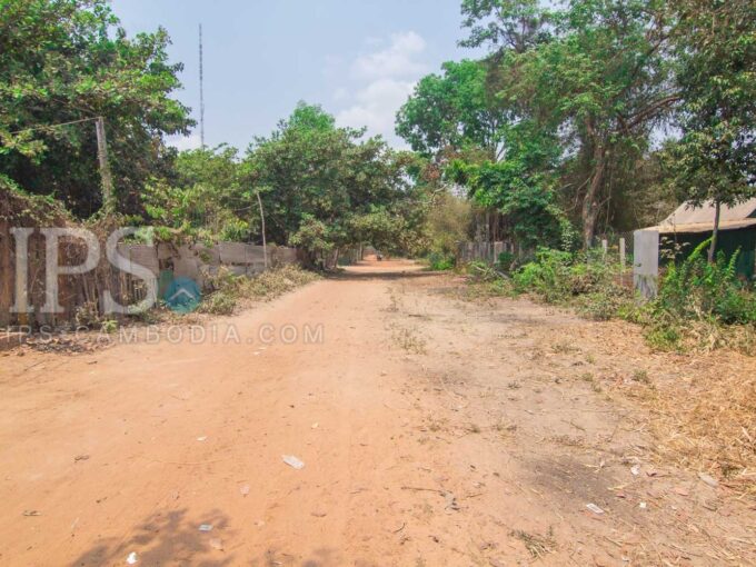 434 Sqm Land For Sale - Slor Kram
