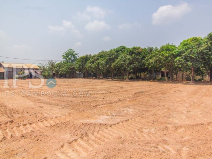 800 Sqm Land  For Sale - Slor Kram