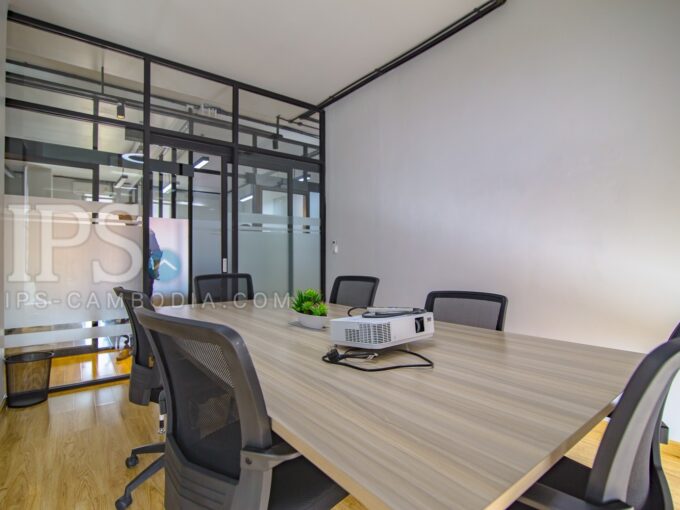 19 Sqm Co-working Space For Rent - BKK1