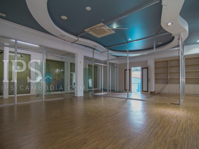 120 Sqm Office Space - BKK1