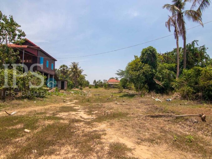 530 Sqm Land For Sale - Chreav