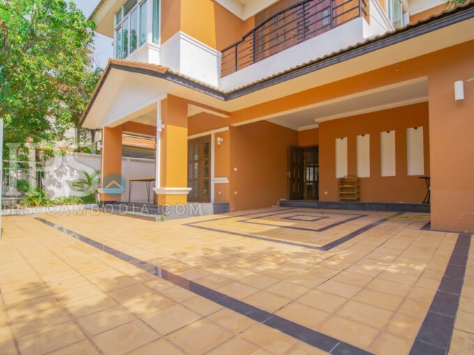 4 Bedroom Villa For Sale - Bassac Garden City