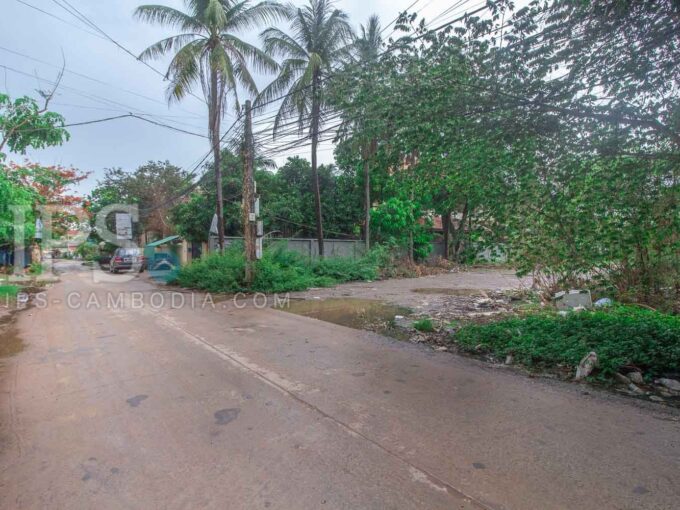 1500 Sqm Land For Sale - Slor Kram