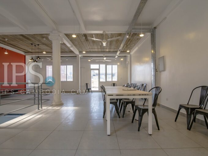 236 Sqm Office Space For Rent - 7 Makara