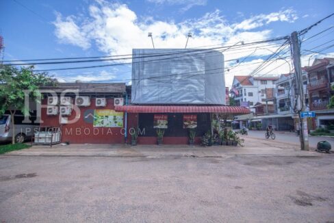 Commercial Space  For Rent - Wat Bo