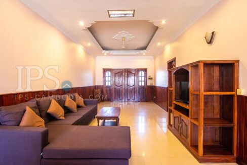 2 Bedroom Apartment For Rent - Wat Bo