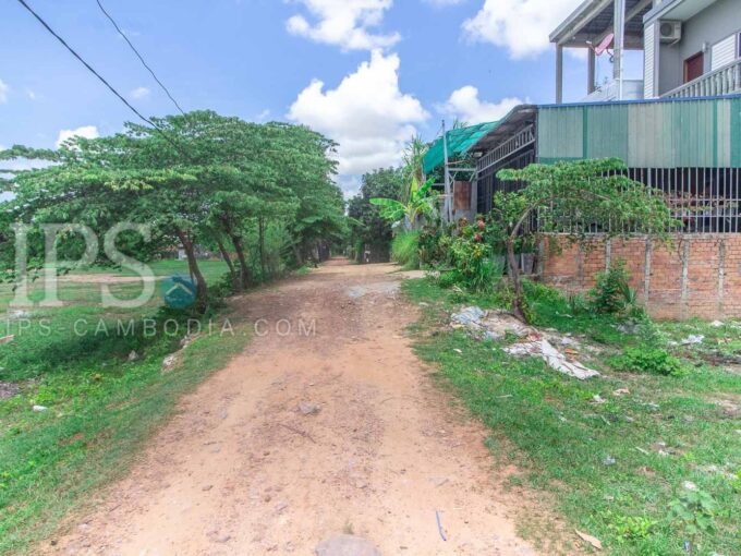 570 Sqm Land For Sale - Kouk Chak