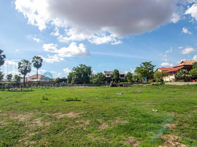 1400 Sqm Land  For Sale - Svay Dangkum