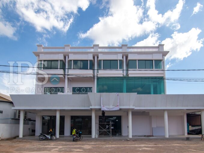 3rd Floor Commercial Space For Rent - Svay Dangkum