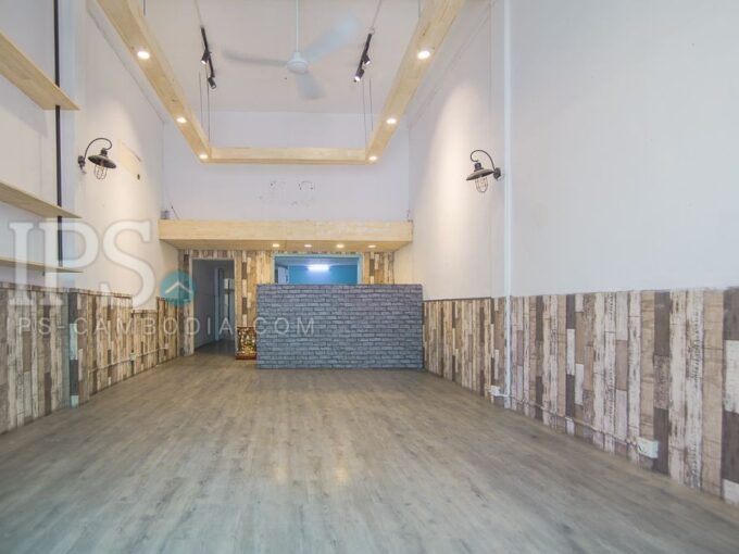 Retail Shophouse For Rent - BKK1