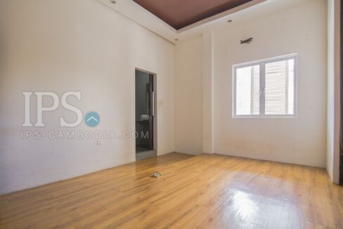 Shophouse For Rent - BKK1