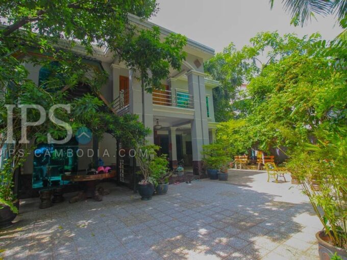 Commercial Villa For Rent- BKK1