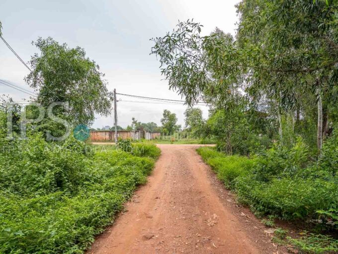 200 Sqm Land For Sale - Slor Kram