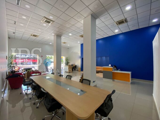 240 Sqm Ground Floor Commercial Space For Rent - Beoung Trabek