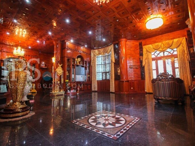 700 Sqm Villa For Sale - Toul Kork