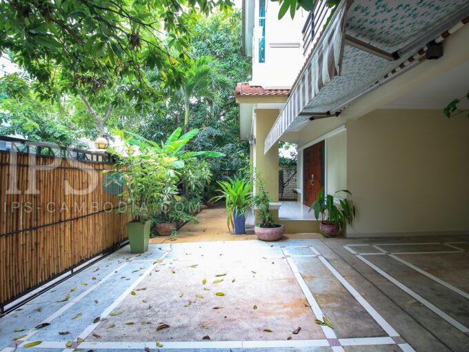3 Bedroom Villa For Rent - Bassac Garden City