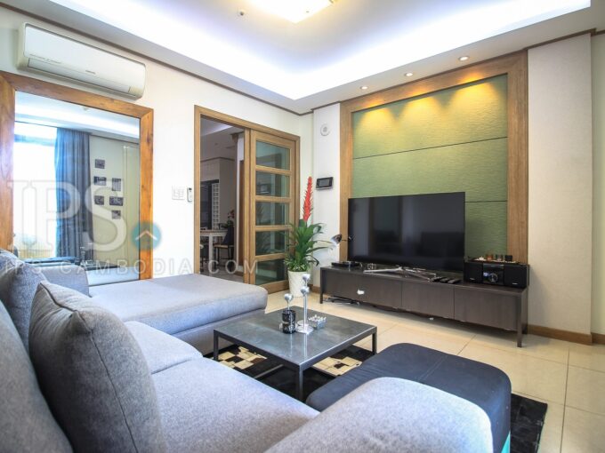 11th Floor 1 Bedroom Condo For Sale - De Castle Royal