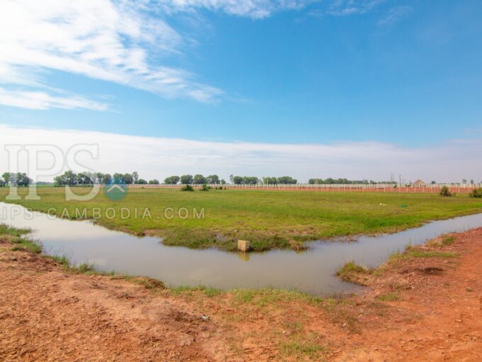 2781 Sqm Land For Sale - Bakong District