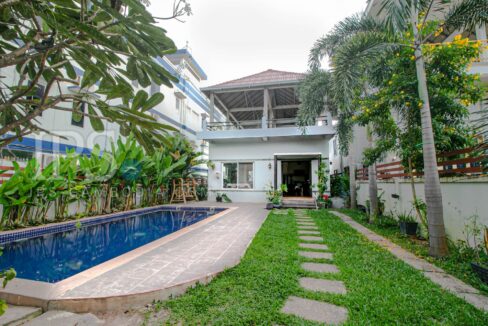 3 Bedroom Villa For Rent - Kouk Chak