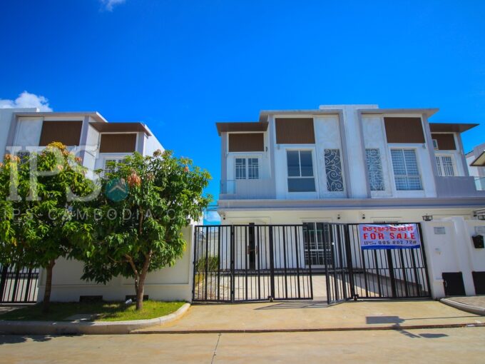 4 Bedroom Twin Villa For Sale - Chroy Changvar