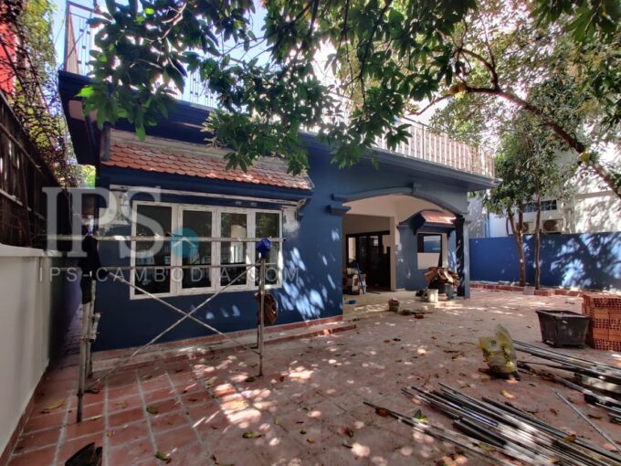 300 Sqm Partial Shared Renovated Commercial Space For Rent - Tonle Bassac