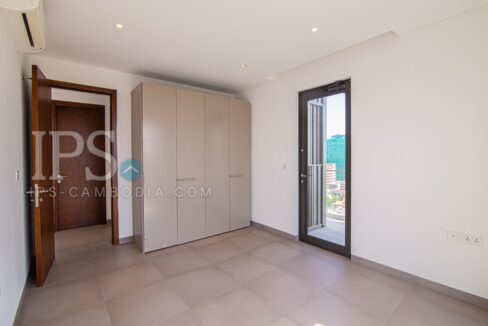 2 Bedroom Condo For Rent - Embassy Central