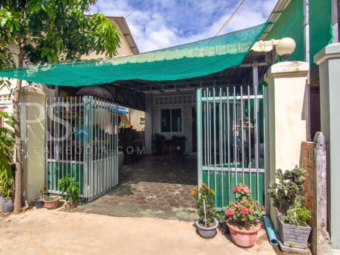 2 Bedroom House For Sale - Slor Kram