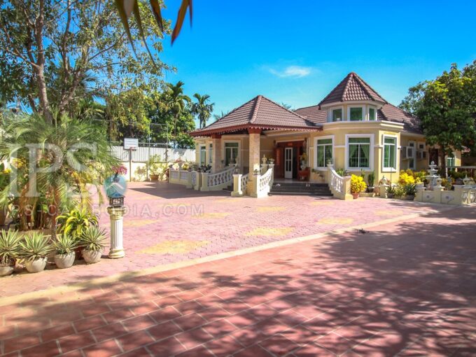 4 Bedroom Villa For Sale - Prek Eng