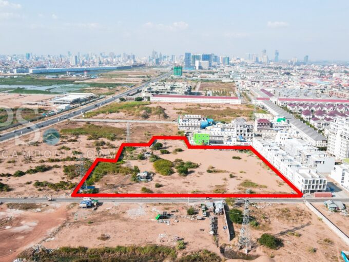9000 Sqm Land For Lease - Hun Sen Blvd