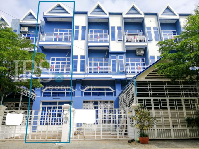6 Bedroom Twin Villa For Sale - Phnom Penh Thmey