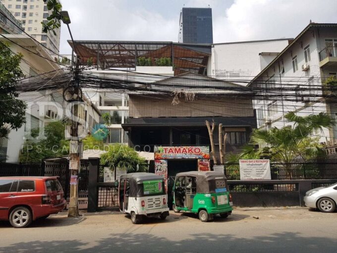 154 Sqm Retail Space For Rent - BKK1