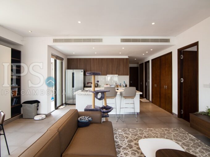 2 Bedroom Condo For Sale - Embassy Central
