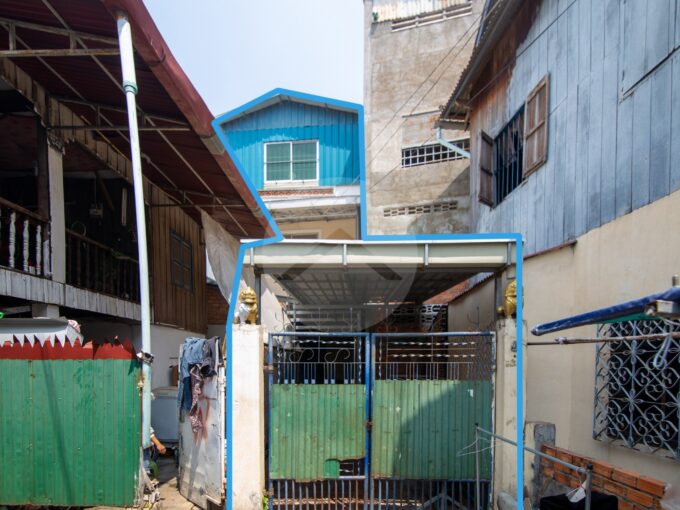 3 Bedroom Town House For Sale - Sen Sok