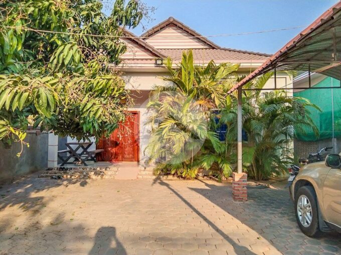 2 Bedroom House For Sale - Kor Kranh