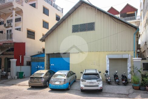 336 Sqm Warehouse For Rent - Toul Tom Poung