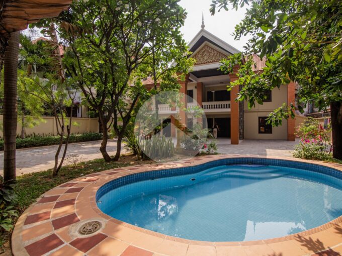 5 Bedroom Villa For Rent - Tuol Kork