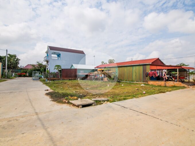 148 Sqm Land For Sale - Chaom Chau