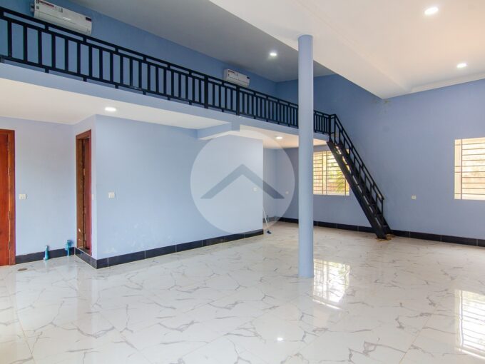 64 Sqm Commercial Space With Mezzanine For Rent - Sala Kamreuk