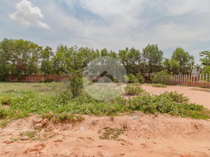 298 sqm Land For Sale in Svay Dangkum