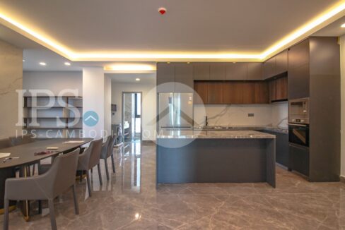 4 Bedroom Serviced Apartment For Rent - BKK1