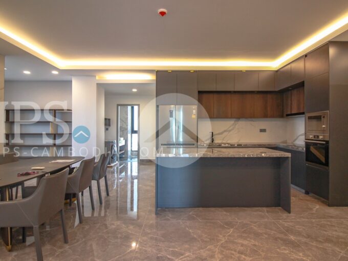 4 Bedroom Serviced Apartment For Rent - BKK1