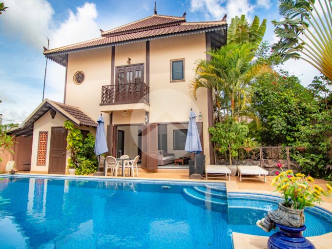 3 Bedroom Villa Share Pool For Rent-Svay Dangkum