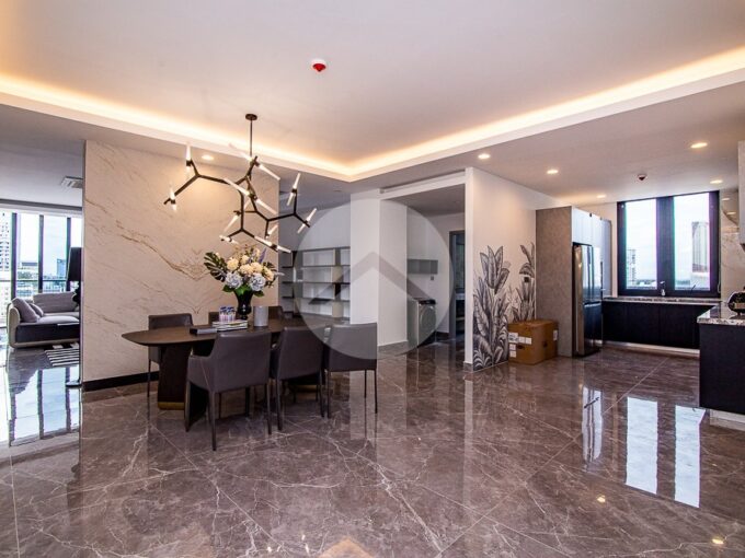 3 Bedroom Serviced  Apartment For Rent - BKK1