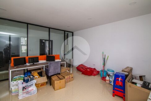 25 Sqm Office Space For Rent - Toul Kork