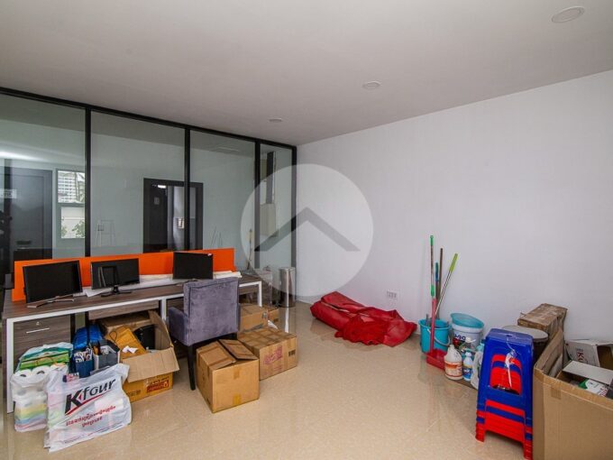 25 Sqm Office Space For Rent - Toul Kork