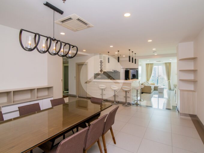 5 Bedroom Serviced Apartment For Rent - BKK1