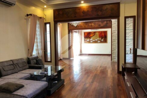 4 Bedroom Villa For Rent in Tonle Bassac - Phnom Penh