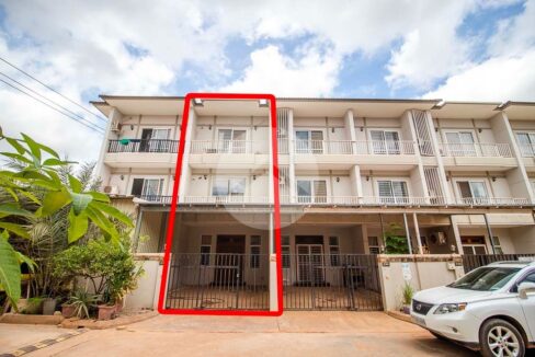 3 Bedroom Flat House For Sale - Svay Dangkum