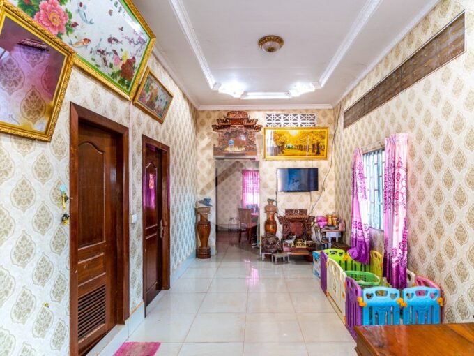 3 Bedroom House For Sale - Sala Kamreuk