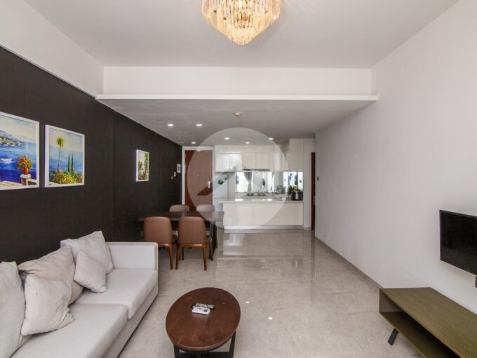 2 Bedroom Condo For Rent - East One